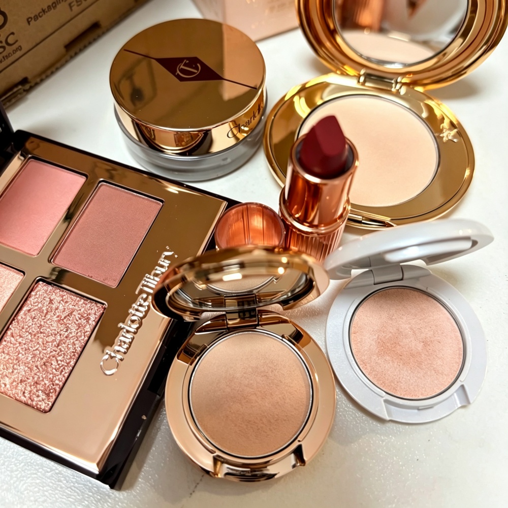 Charlotte Tilbury Lip Balm Bar - Lip Gloss Plumping ulasan dan harga