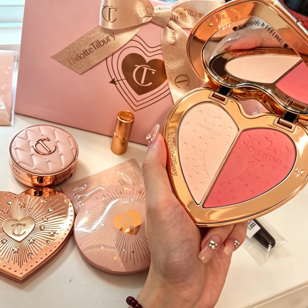 Charlotte Tilbury Lip Balm Bar - Lip Gloss Plumping ulasan dan harga