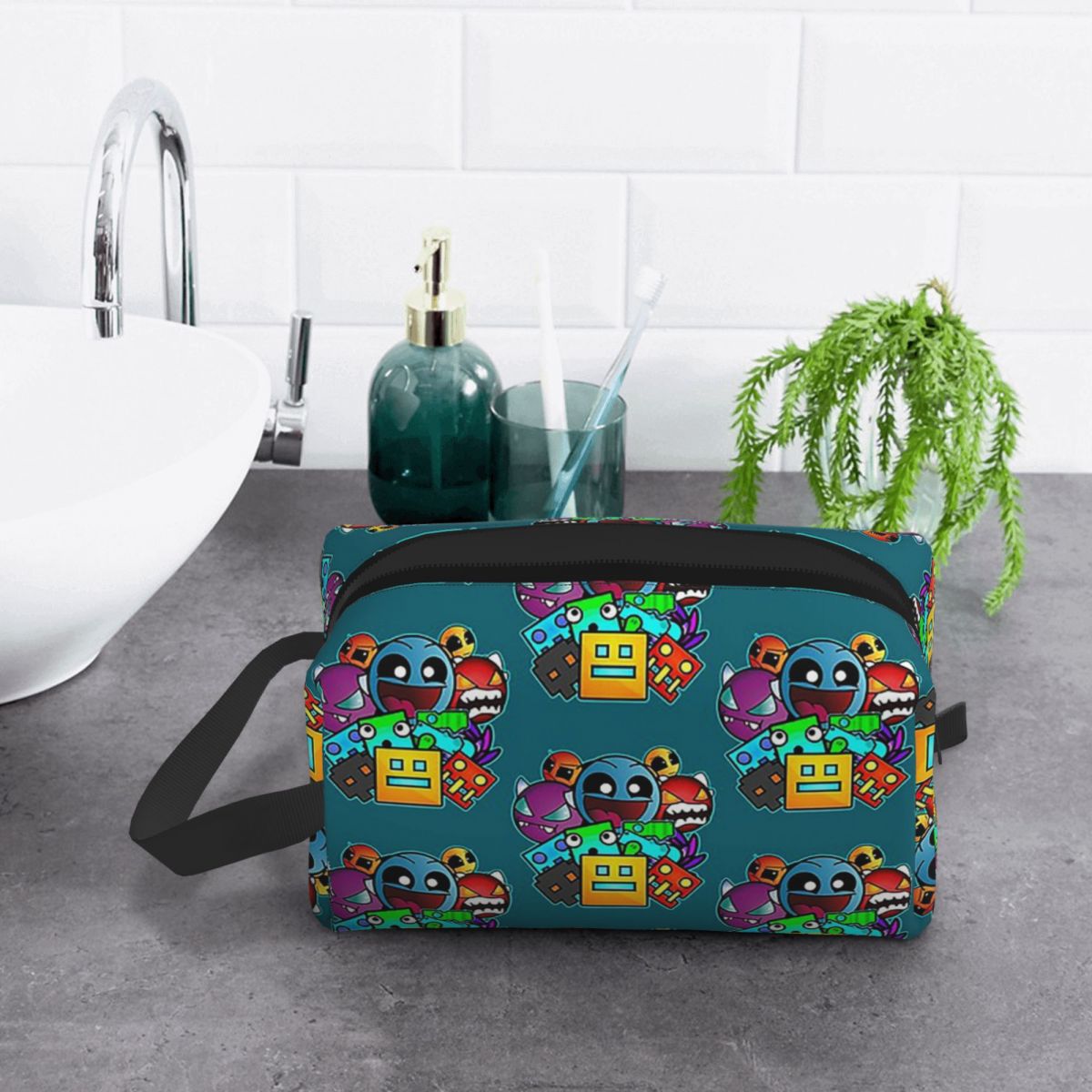 Tas Rias Video Game Geometry D - Beauty Makeup Video ulasan dan harga